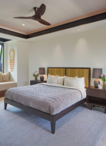 Hualalai Modern home design by Henderson Design Group